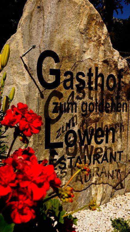 Gasthof Zum Goldenen Loewen เนาดาส ภายนอก รูปภาพ